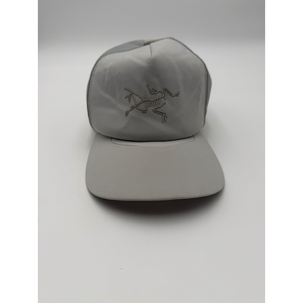 ARCTERYX Bird Logo Trucker Hat One Size Gray Snapback Mesh Outdoor Hiking Cap